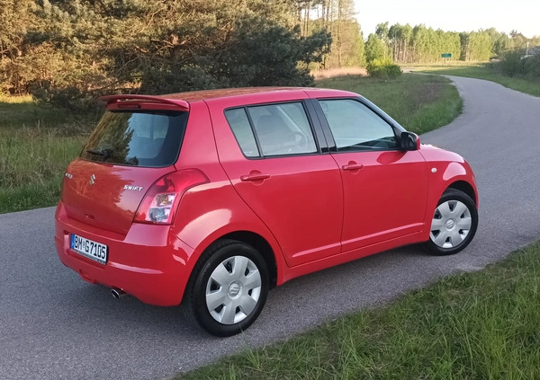 Suzuki Swift cena 15800 przebieg: 202300, rok produkcji 2007 z Węgorzewo małe 232